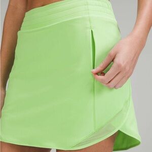 Lululemon Hotty Hot High-Rise Skirt Long Size 12 NWT Scream Green Light MSRP $78